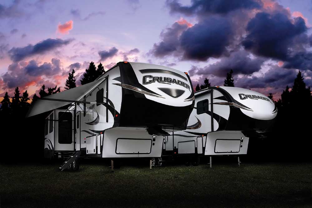 Crusader Prime Time Fifth Wheel for sale in Sun & Fun Inc., Tiffin, Iowa